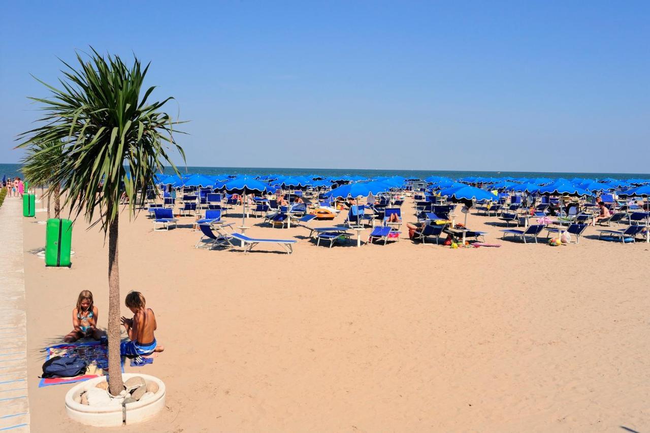 Fiordo Topazio Albarella Island Bagian luar foto